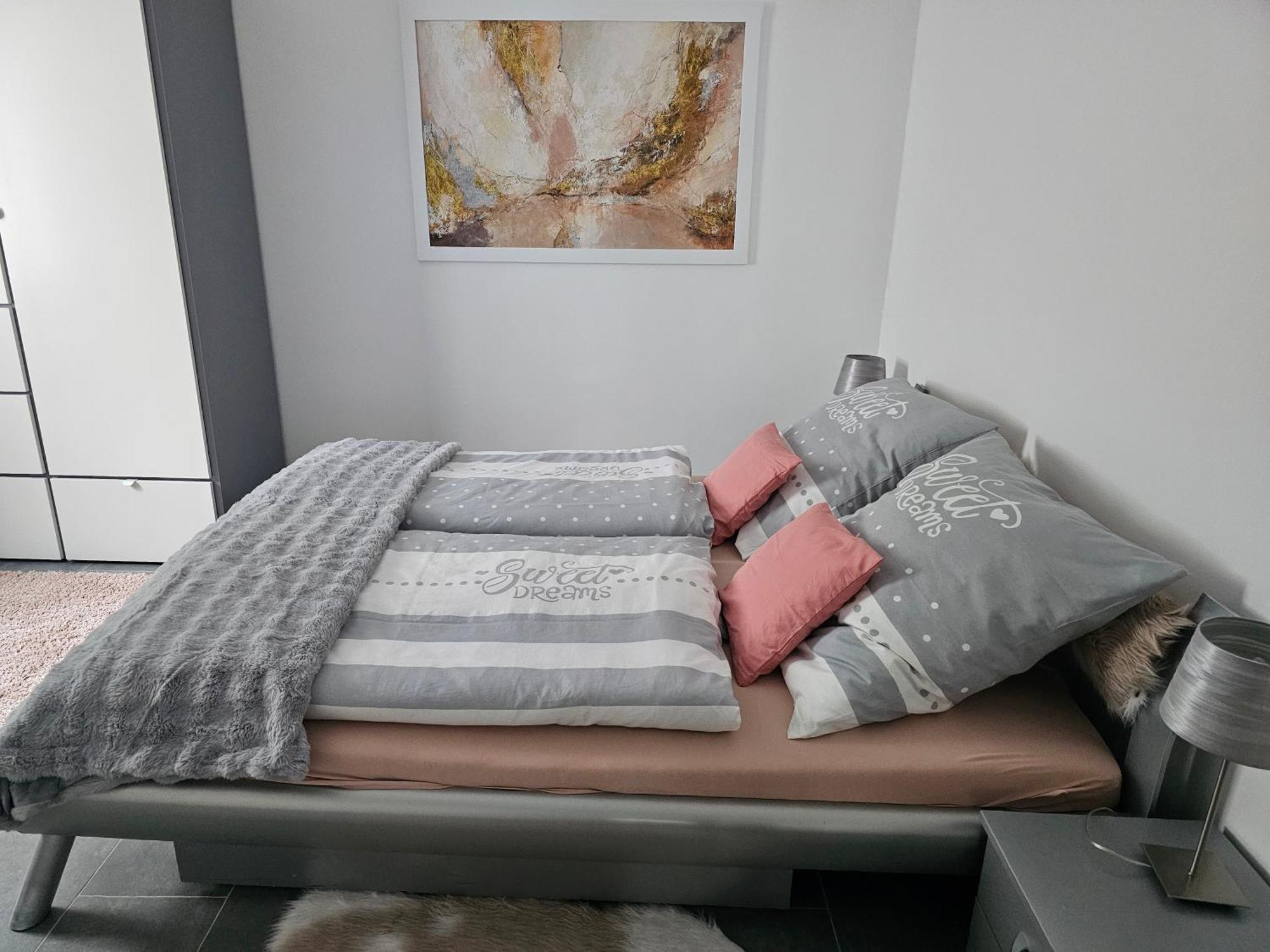 Warburg, Fewo "Sweet Home" 2,5 Zi- Eg-Separater Eingang - Parkplatz - Terasse- Komfortabel,Renoviert Dış mekan fotoğraf